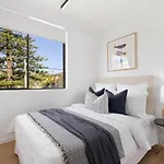 Manly Family Executive Apartment